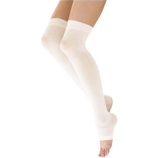 Cocoon Fit Silk Knee-High Socks for Sleeping, off white, 23.0-25.0 cm