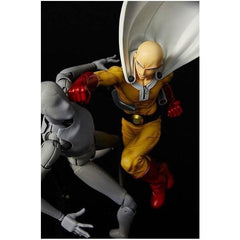 One Punch Man Saitama 1/6 Complete Figure (GOOD SMILE ONLINE SHOP Limited)