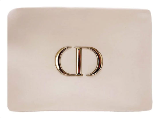 Dior Beauty Pouch, Cosmetic Pouch, Cute, Small Item, Beige, Gold, Slim, Thin, Compact, Logo, Commuting to Work or School Commute, School, Cosmetic, Soft, Present, Return, Gift, Brand, Christmas, White Day, white