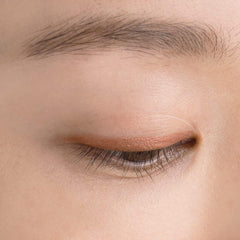 OSAJI Nuance Stick Eye Shadow "Nuance Makeup Contains Moisturizing Ingredients for Eye Lines" (02 Myaku/Vein)