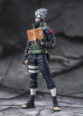 S.H. Figuarts Naruto Shippuden Hatake Kakashi - Heroes of the Famous Sharineye, Approx. 6.3 inches (160 mm), ABS   PVC Pre-painted Action Figure BAS63451