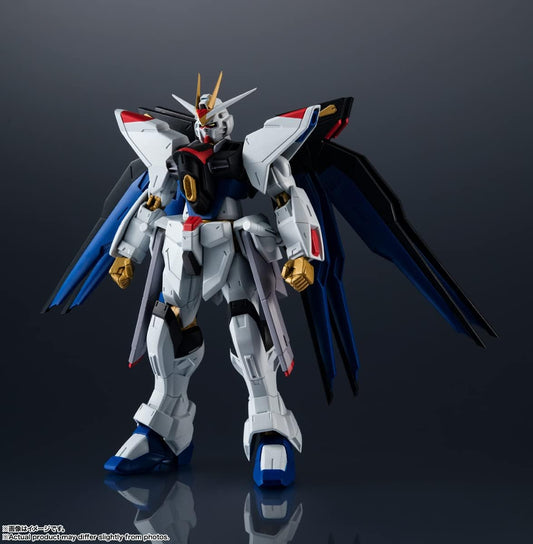 GUNDAM UNIVERSE Mobile Suit Gundam SEED DESTINY ZGMF-X20A STRIKE FREEDOM GUNDAM Approx. 5.9 inches (150 mm), PVC   ABS, Pre-painted Action Figure