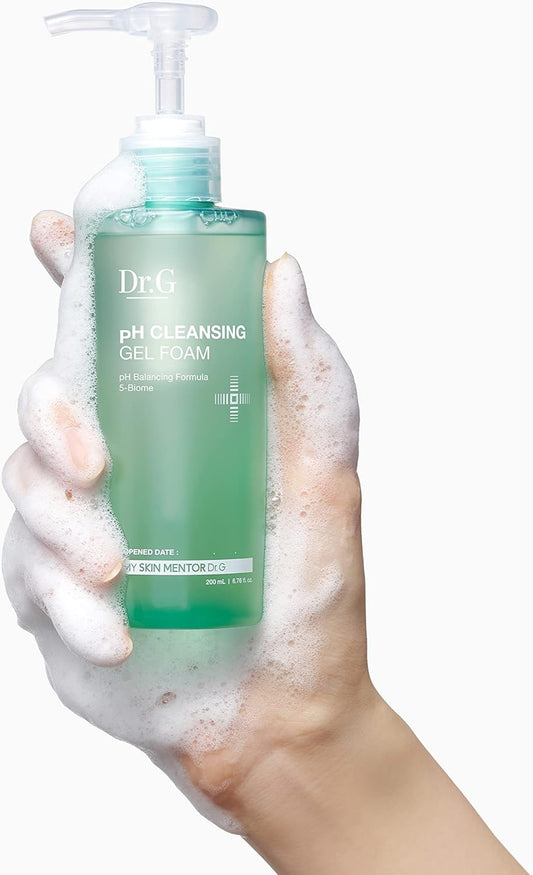 Dr. G Cleansing Gel Foam (200mL)