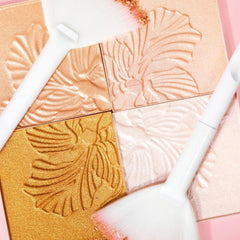 WET N WILD MegaGlo Highlighting Powder - Blossom Glow (parallel import product)